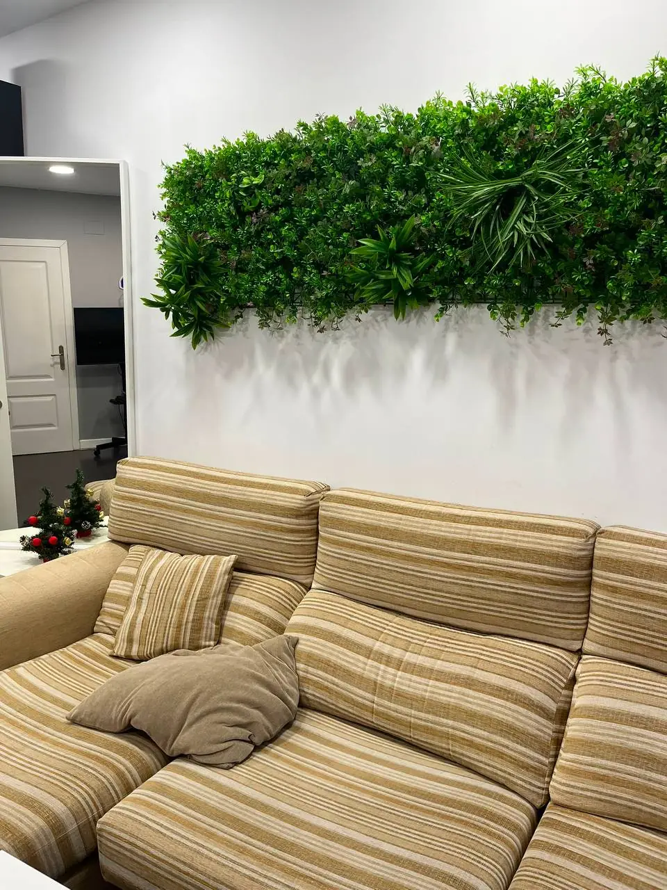 Hall de entrada del estudio Phase-19, Getafe